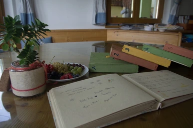 Libro degli ospiti e dediche